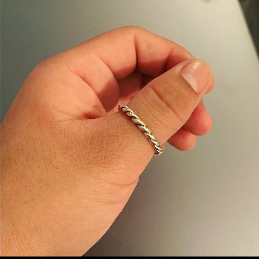 Pandora Ring